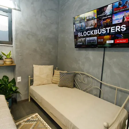 Studio31apartments City Center Tiran