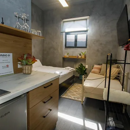 Studio31apartments City Center Tiran