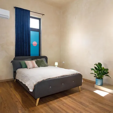 Studio31apartments Center